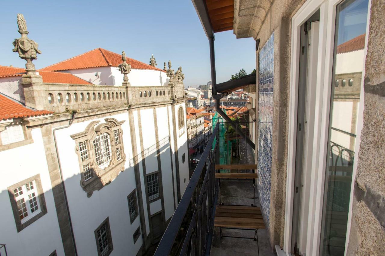 Porto And Clerigos Views By Porto City Hosts מראה חיצוני תמונה